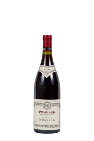 Photo d'une bouteille de vin rouge Pommard, présentée sur un fond blanc. Parfait en accompagnement d'un apéritif.