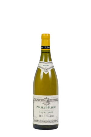 Photo d'une bouteille de vin blanc Pouilly fuisse, présentée sur un fond blanc. Parfait en accompagnement d'un apéritif.